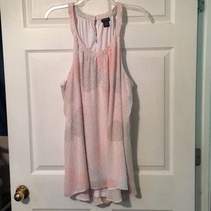 NWOT 🥰🥰🥰 sleeveless fully lined top